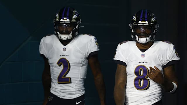 Lamar-Jackson-Tyler-Huntley-1024x683